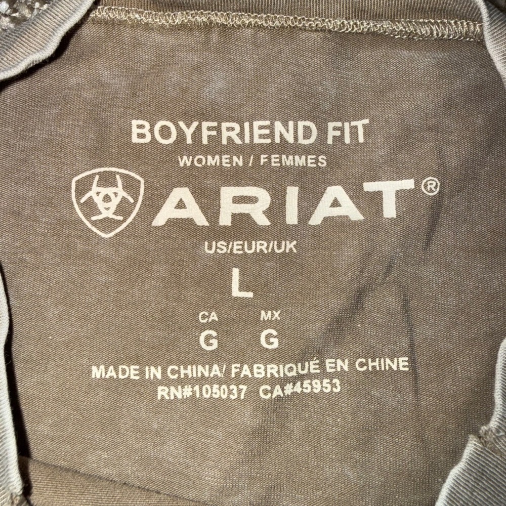 Ariat Graphic Tee Women Large Brown Excellent Boyfriend Fit Desert Horseback - Picture 2 of 4